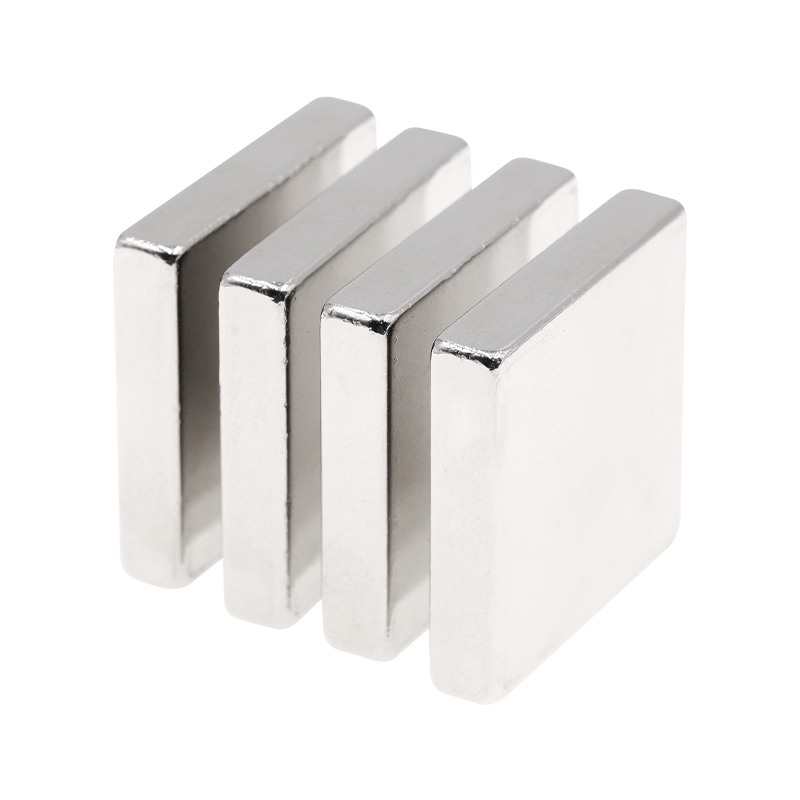 Állandó mágnes blokk 4